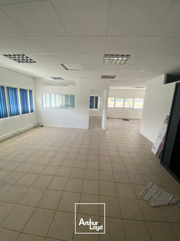 Bureaux - Location - Fort De France - 97200 - 70-70 - 7735983