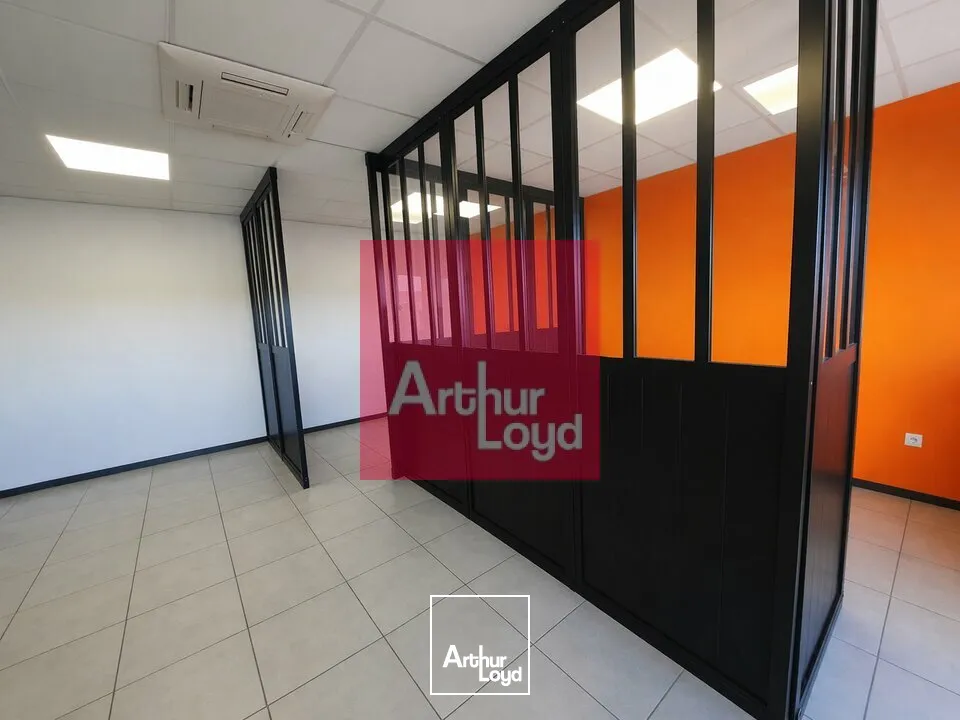 Locaux d'activité & Entrepôts - Vente - THIERS - 63300 - 83-83 - 7736224