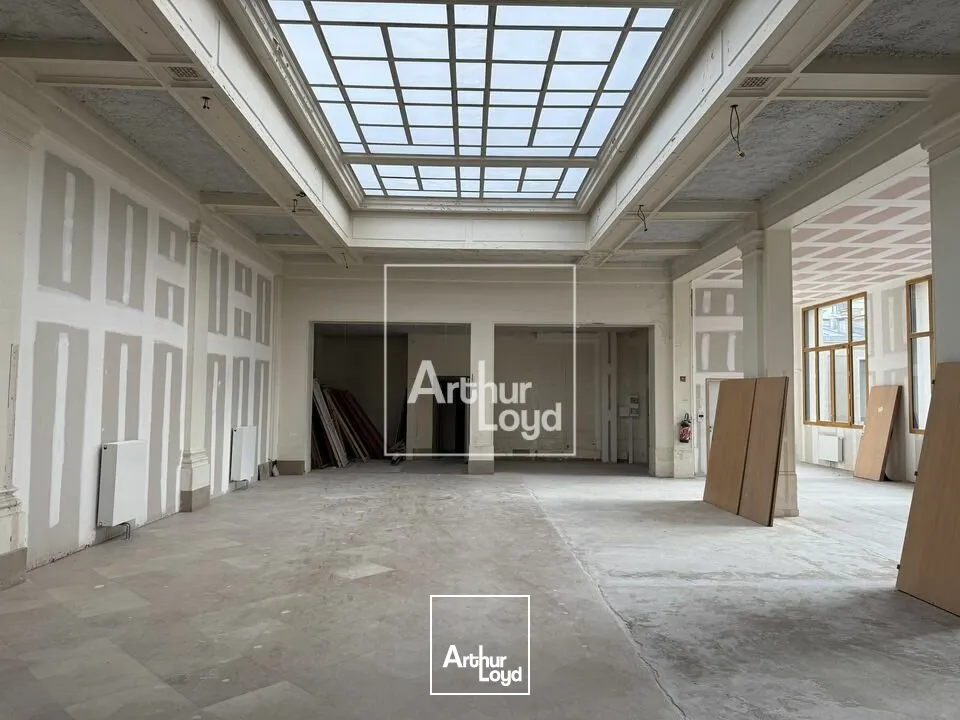 Locaux commerciaux - Location - MONTEREAU-FAULT-YONNE - 77130 - 363-363 - 7736276