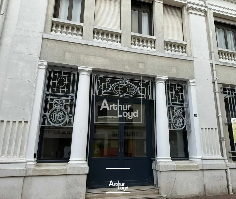 Locaux commerciaux - Location - MONTEREAU-FAULT-YONNE - 77130 - 363-363 - 7736274