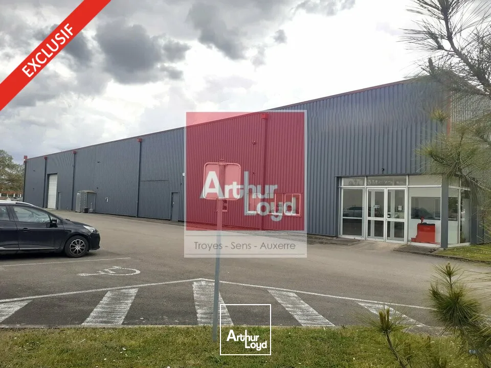 Locaux d'activité & Entrepôts - Location - LA CHAPELLE-SAINT-LUC - 10600 - 997-997 - 7736318