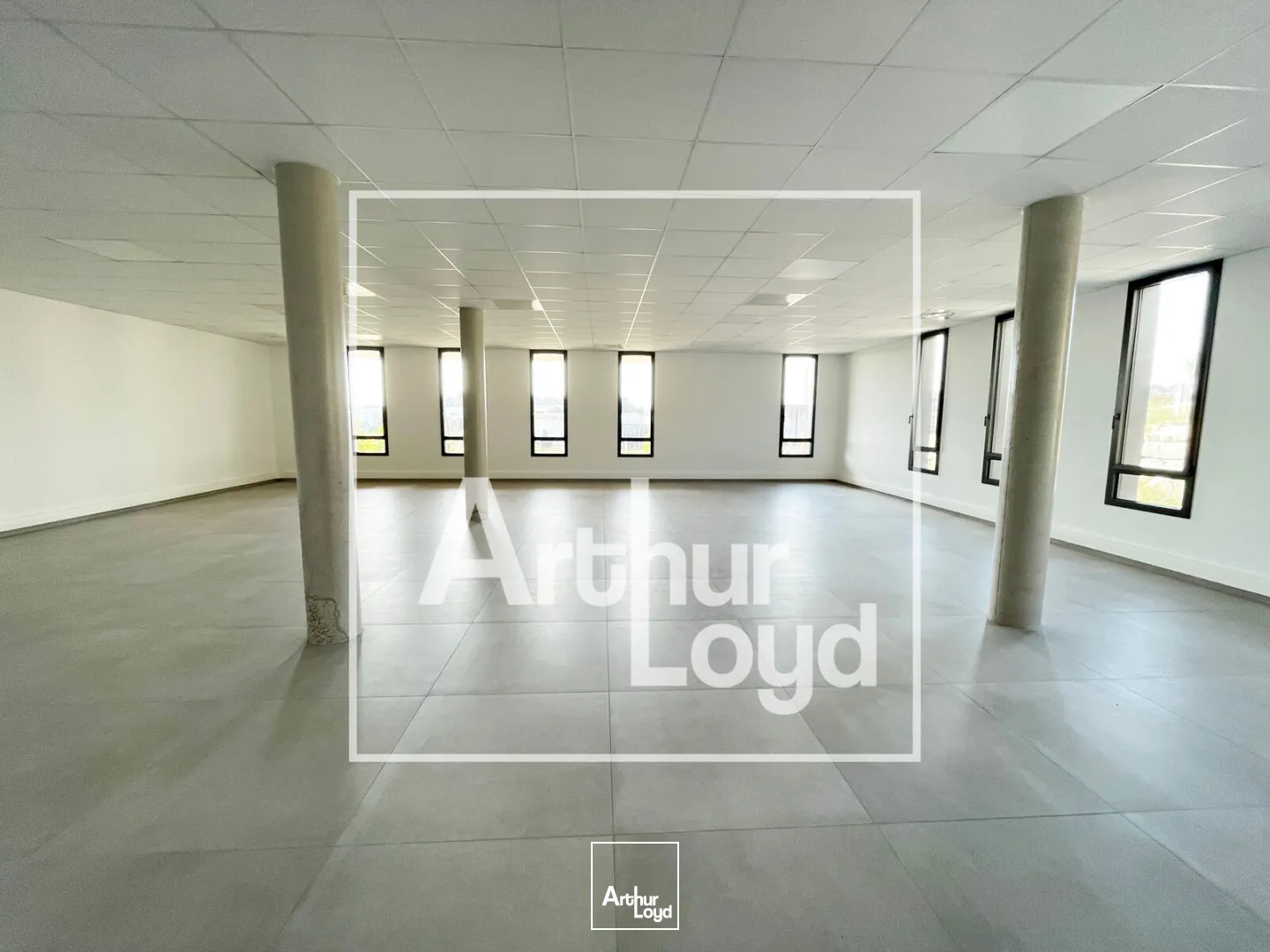 Bureaux - Location - GRABELS - 34790 - 152.16-305.44 - 7736389