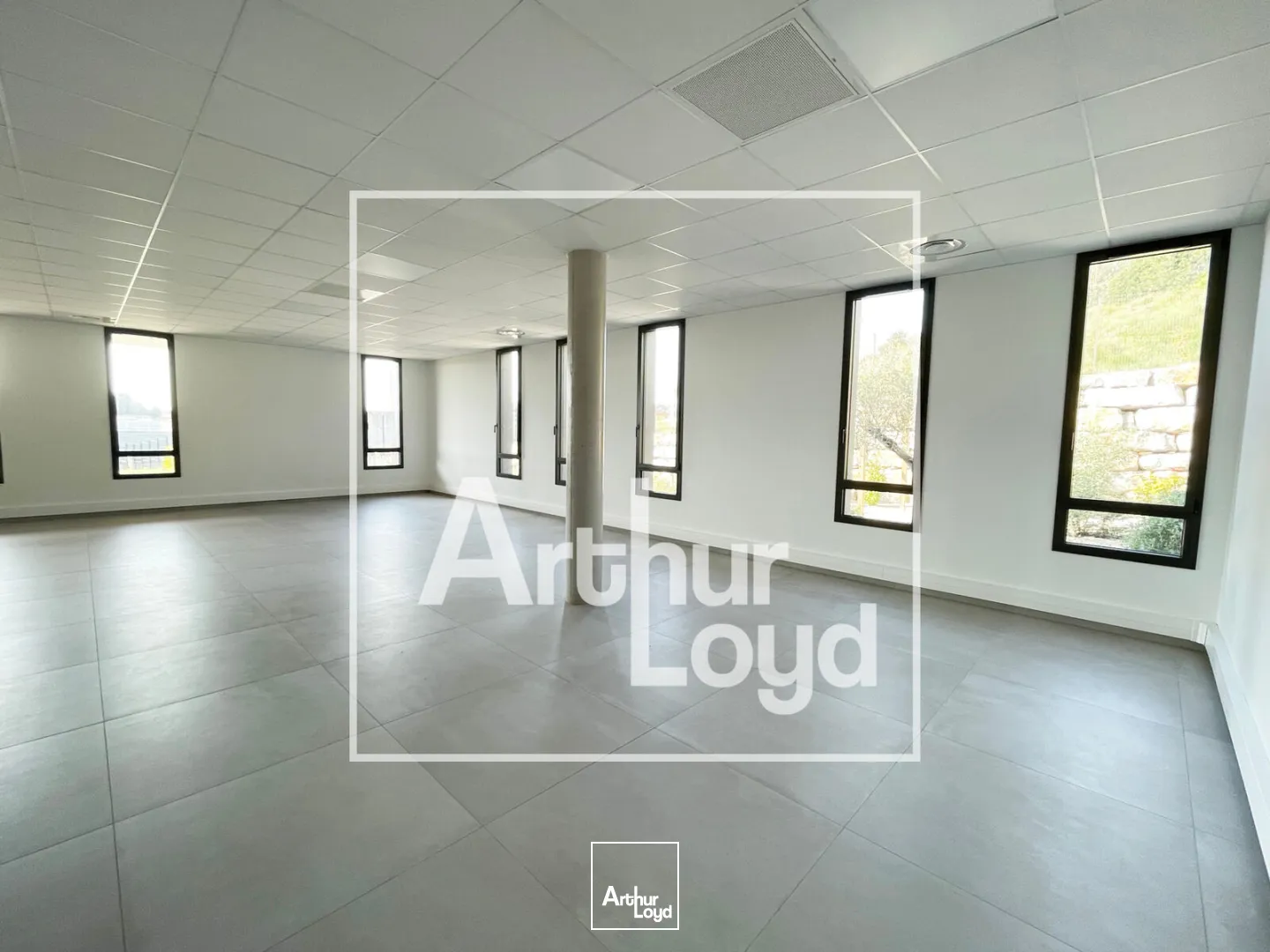 Bureaux - Location - GRABELS - 34790 - 152.16-305.44 - 7736390