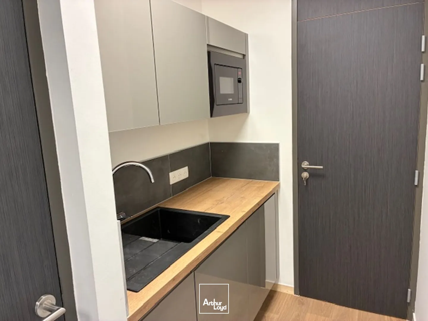 Bureaux - Location - CAMPBON - 44750 - 70-70 - 7736434