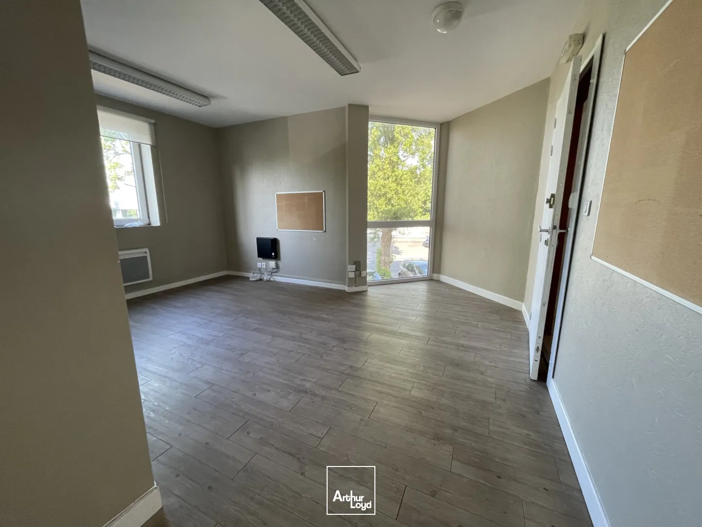 Bureaux - Location - SAINT HERBLAIN - 44800 - 73-152 - 7736451