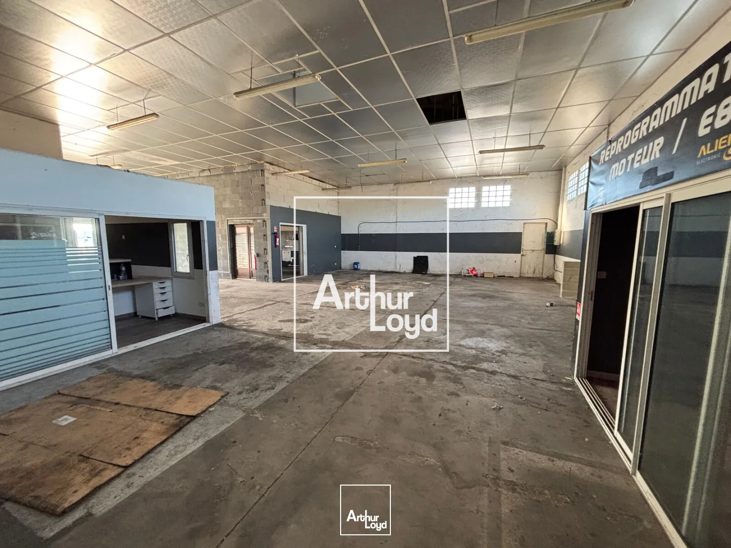 Locaux commerciaux - Location - BERNIS - 30620 - 230-230 - 7736484