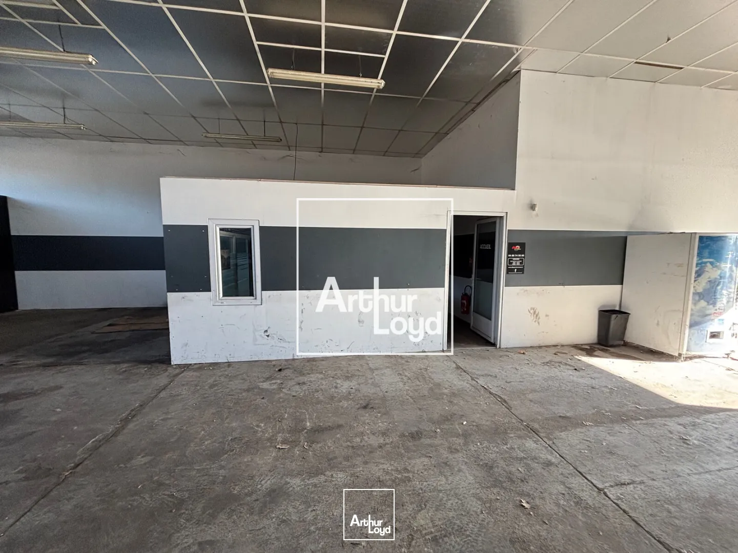Locaux commerciaux - Location - BERNIS - 30620 - 230-230 - 7736486