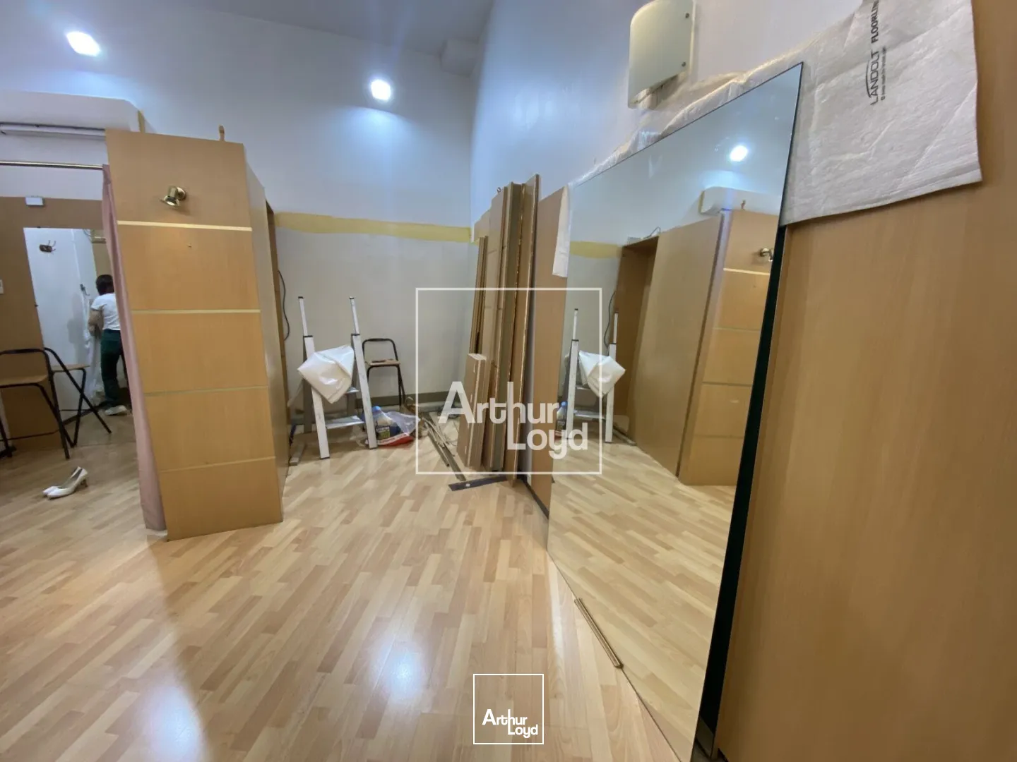 Locaux commerciaux - Location - GRENOBLE - 38000 - 140-140 - 7736532