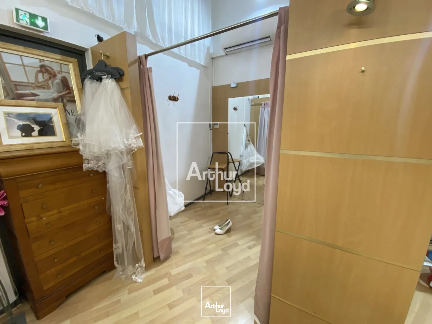 Locaux commerciaux - Location - GRENOBLE - 38000 - 140-140 - 7736533