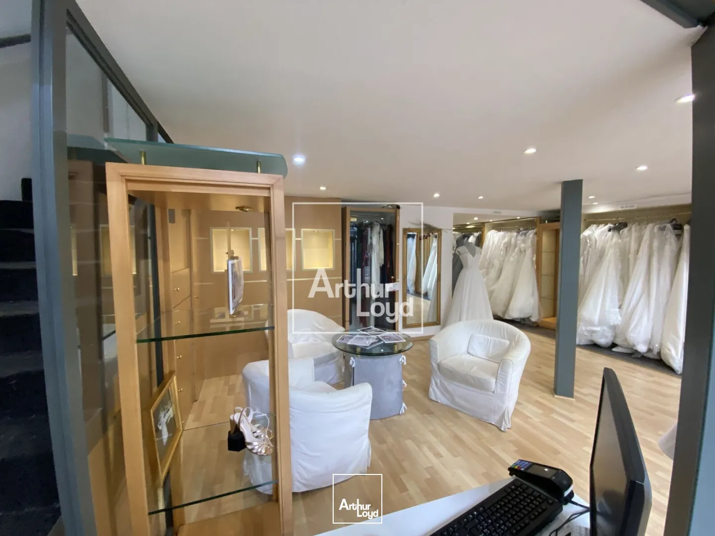 Locaux commerciaux - Location - GRENOBLE - 38000 - 140-140 - 7736530