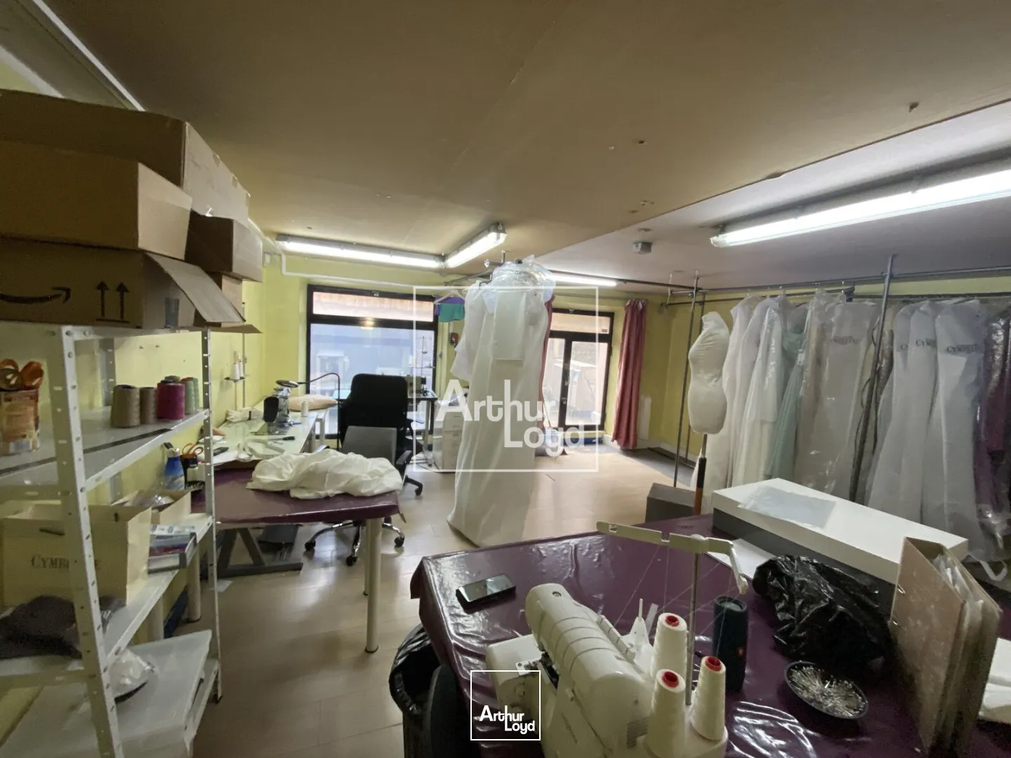 Locaux commerciaux - Location - GRENOBLE - 38000 - 140-140 - 7736535