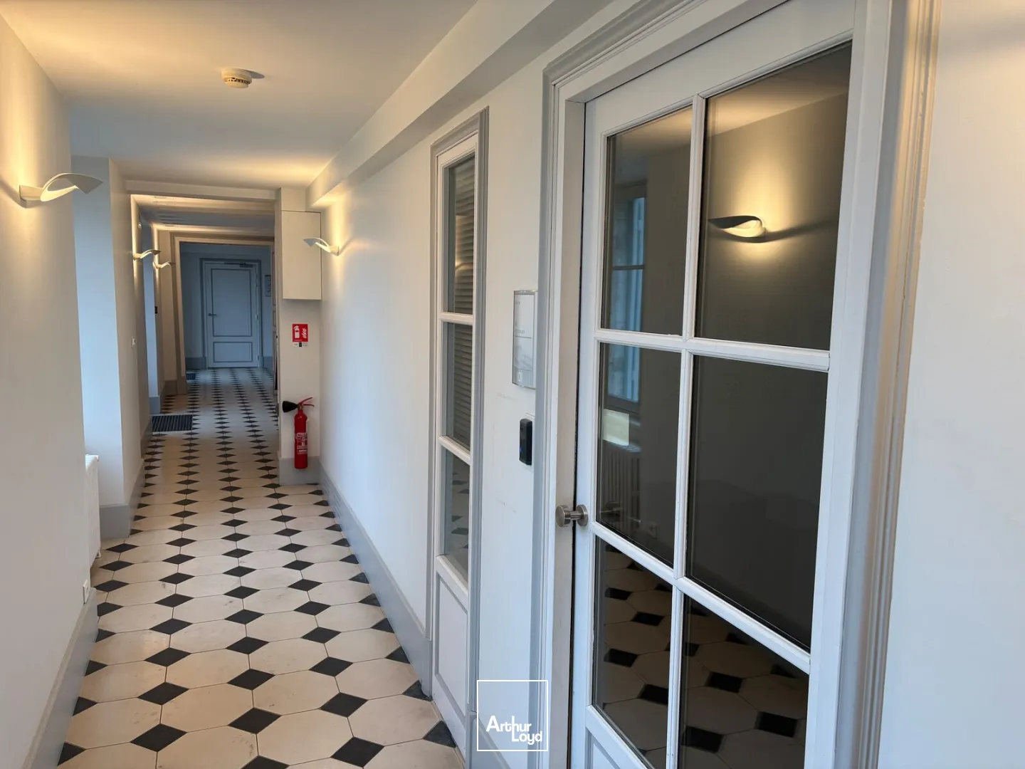 Bureaux - Location - LA CHAPELLE SAINT MESMIN - 45380 - 18-204 - 7736610