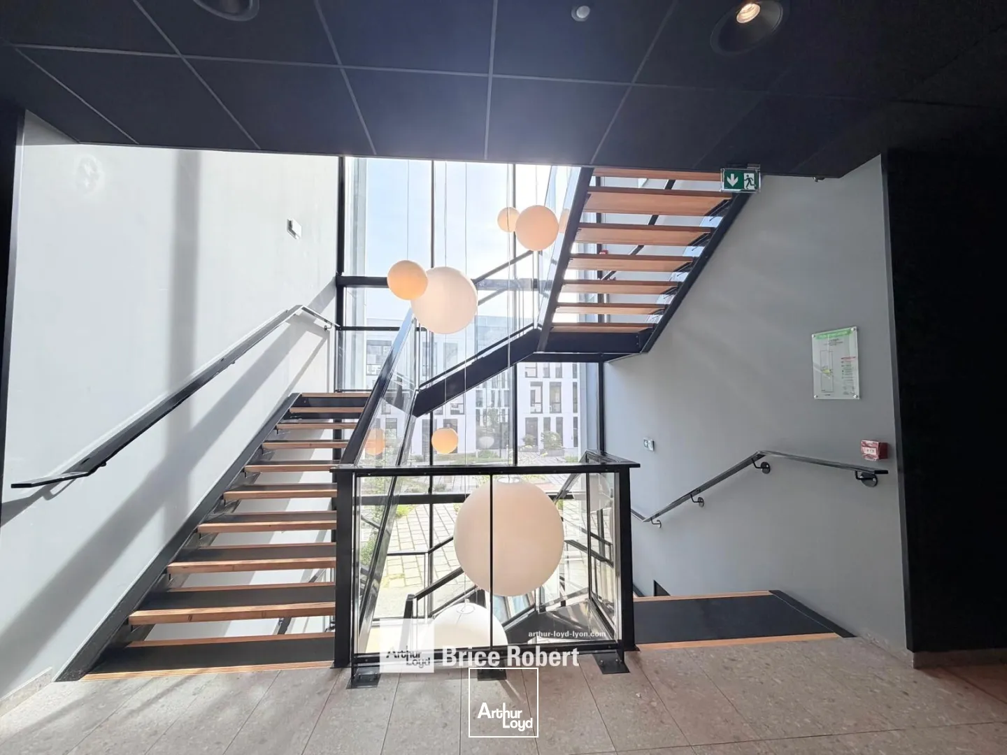 Bureaux - Location - LYON - 69007 - 520-520 - 7737080