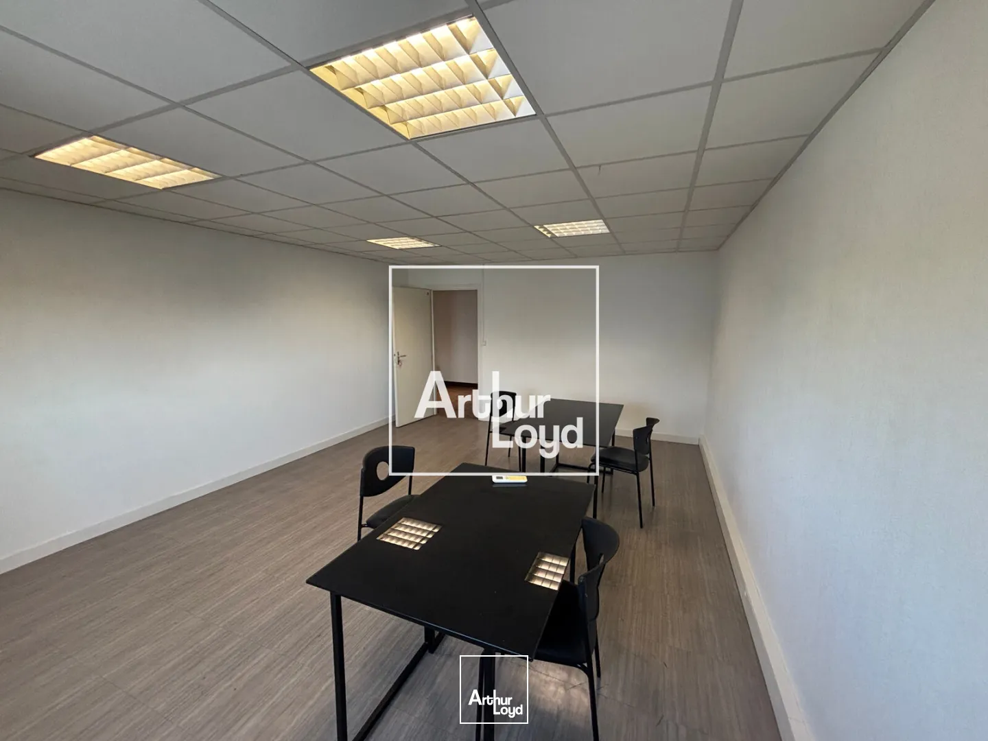 Bureaux - Location - NIMES - 30900 - 57-130 - 7737415