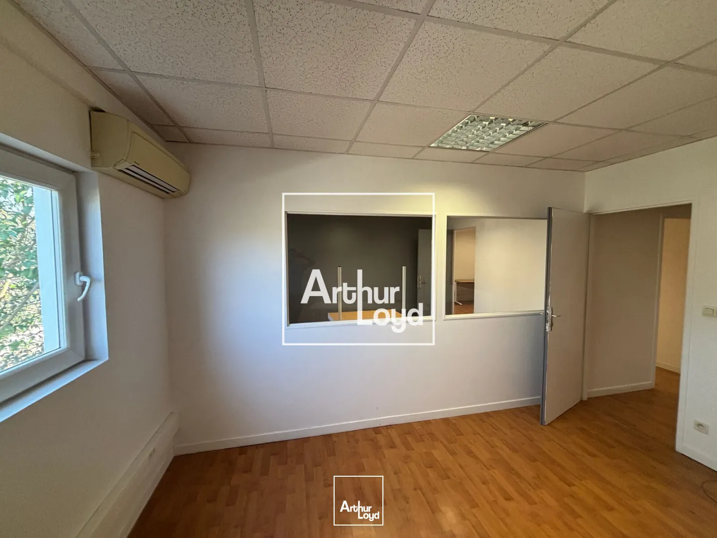 Bureaux - Location - NIMES - 30900 - 57-130 - 7737423
