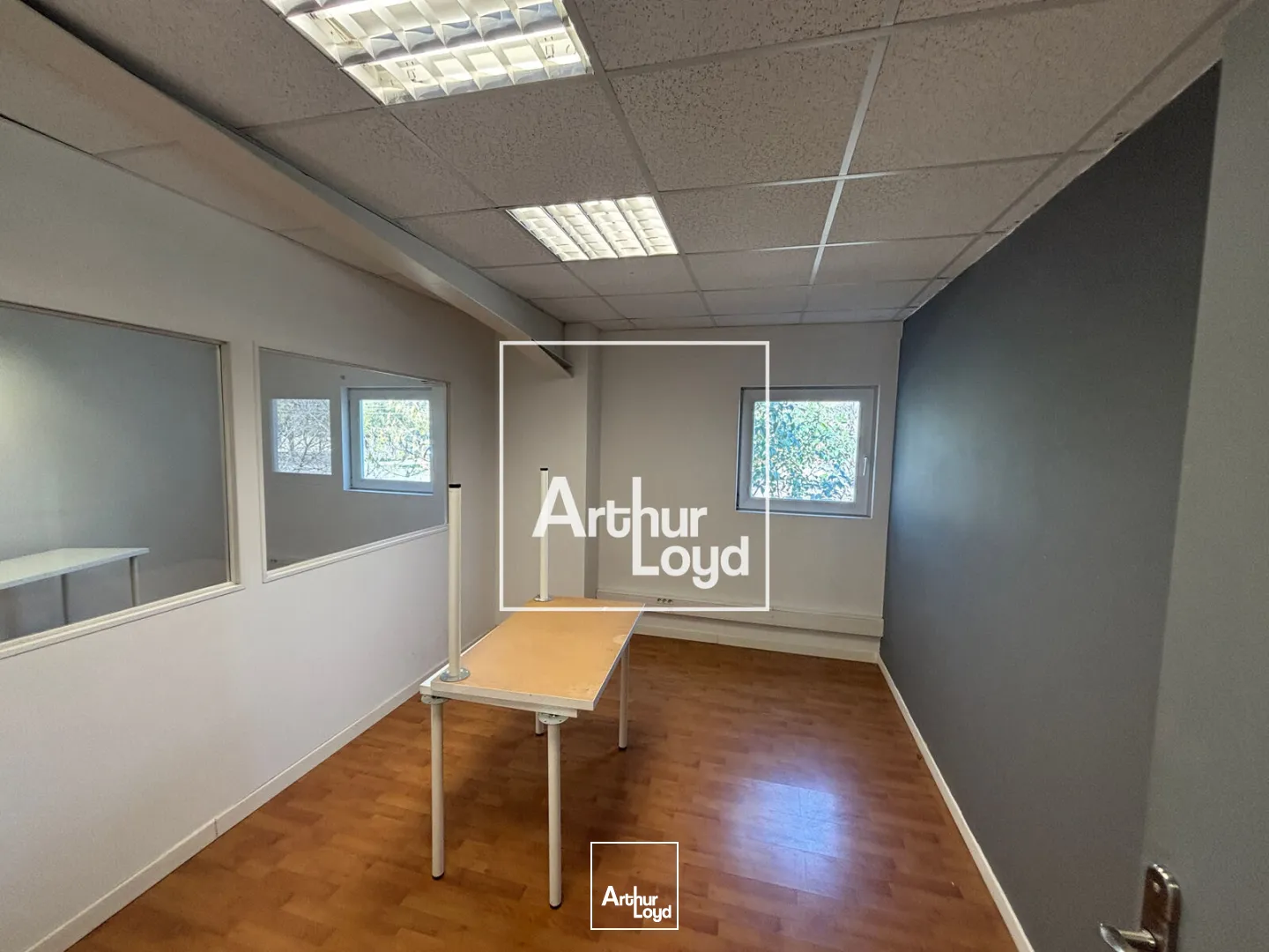 Bureaux - Location - NIMES - 30900 - 57-130 - 7737424