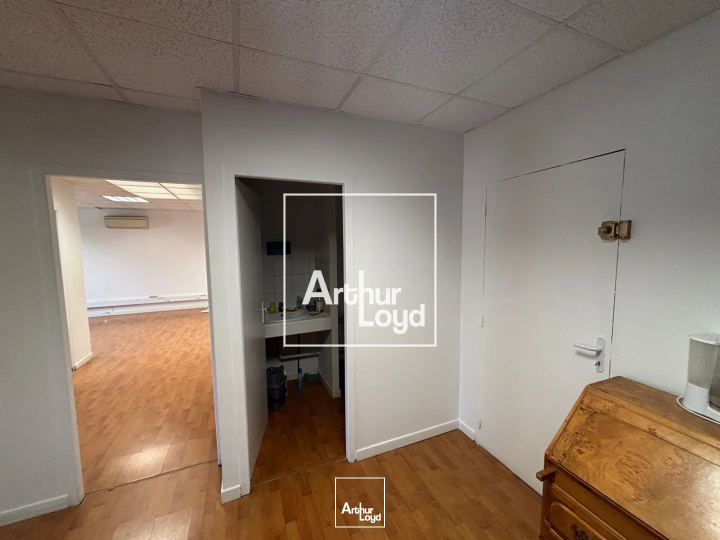 Bureaux - Location - NIMES - 30900 - 57-130 - 7737427