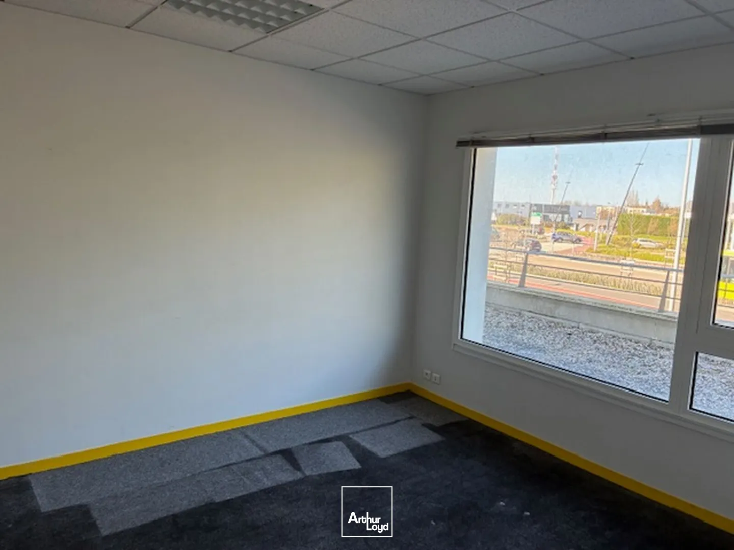 Bureaux - Location - SAINT NAZAIRE - 44600 - 20-20 - 7737553