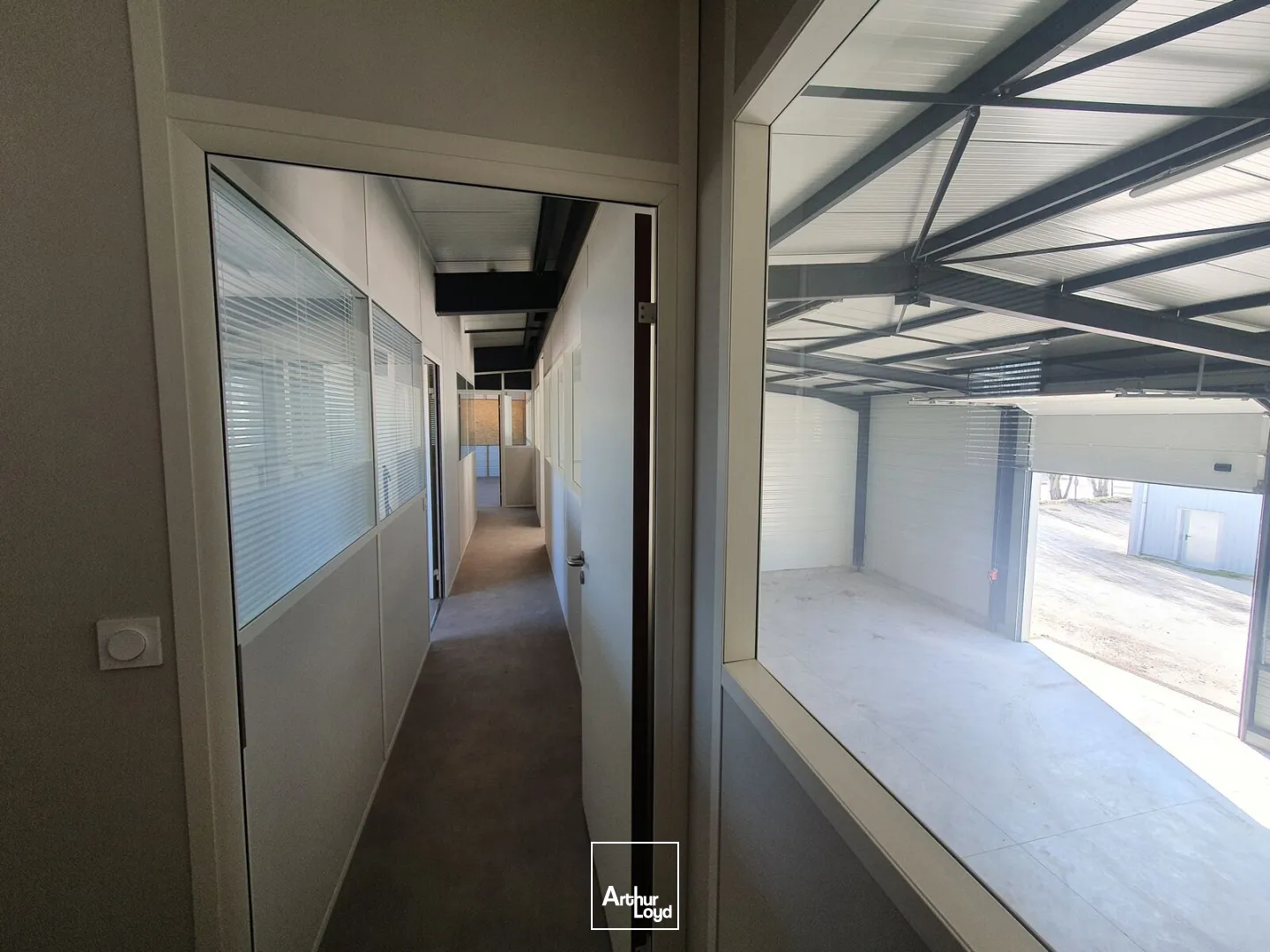 Locaux d'activité & Entrepôts - Location - SAINT JEAN DE BRAYE - 45800 - 285-285 - 7737605