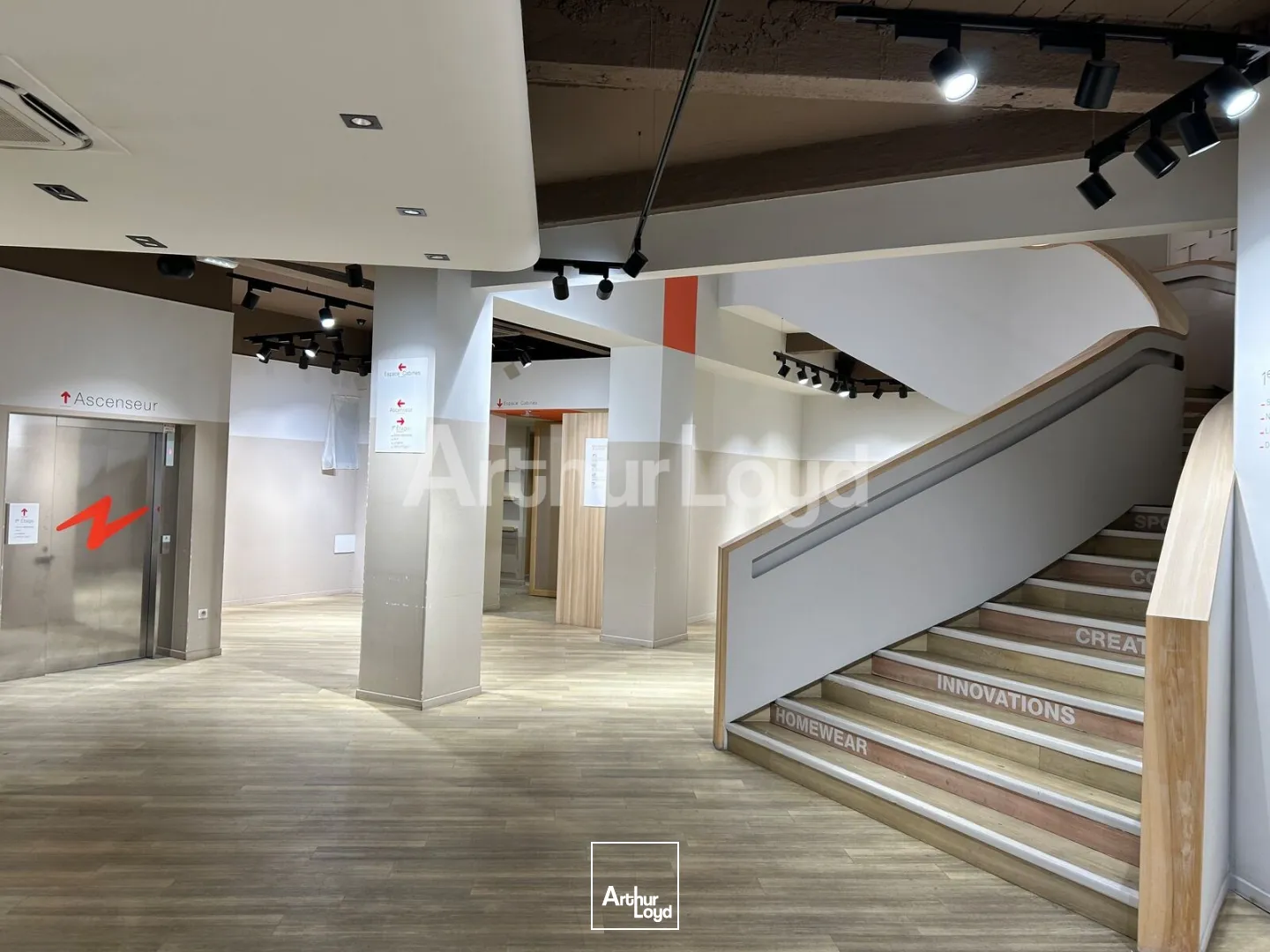 Locaux commerciaux - Location - LILLE - 59000 - 917-917 - 7737751