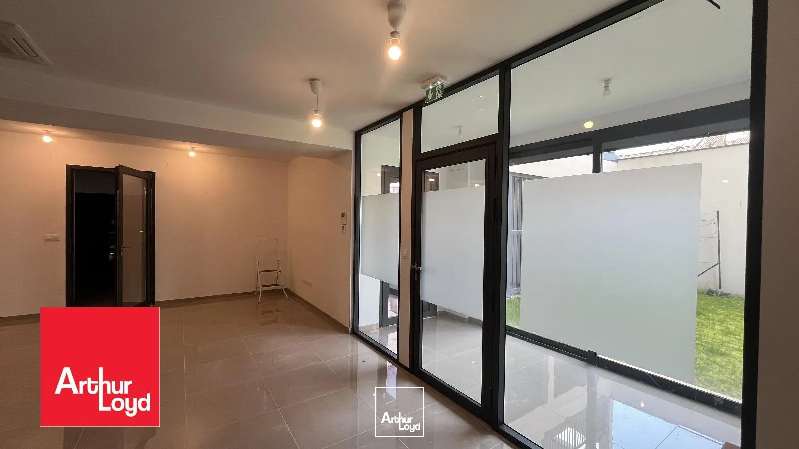 Locaux commerciaux - Location - CHARTRES - 28000 - 60-60 - 7738004