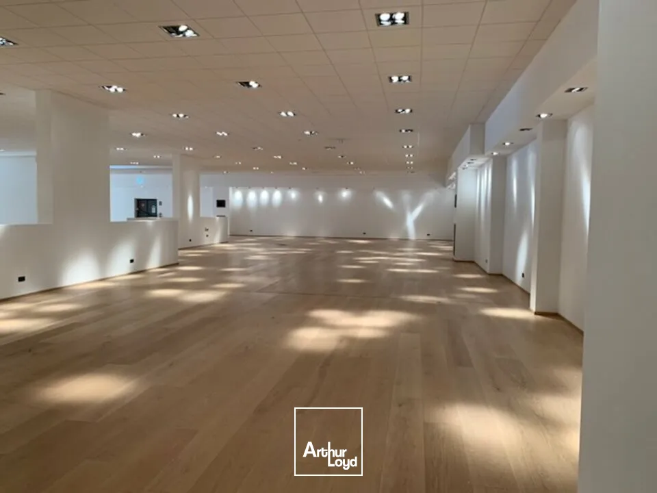 Locaux commerciaux - Location - AVIGNON - 84000 - 1100-1100 - 7738021