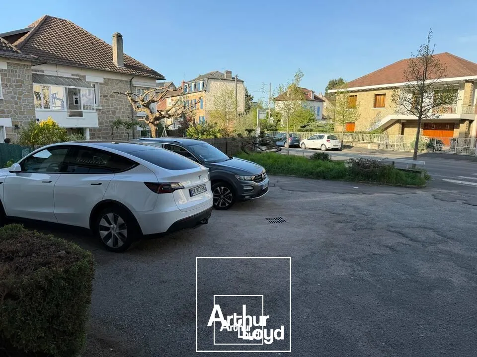 Bureaux - Location - BRIVE-LA-GAILLARDE - 19100 - 158-158 - 7738047