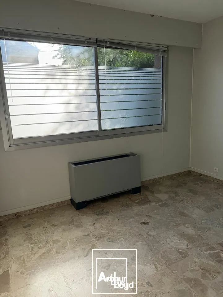 Bureaux - Location - BRIVE-LA-GAILLARDE - 19100 - 158-158 - 7738050