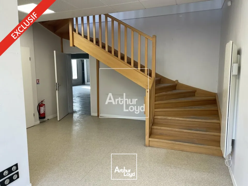 Locaux d'activité & Entrepôts - Vente - SAINT PIERRE DU PERRAY - 91280 - 371-371 - 7738073