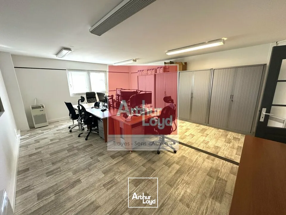 Bureaux - Location - CRENEY PRES TROYES - 10150 - 100-213 - 7738108