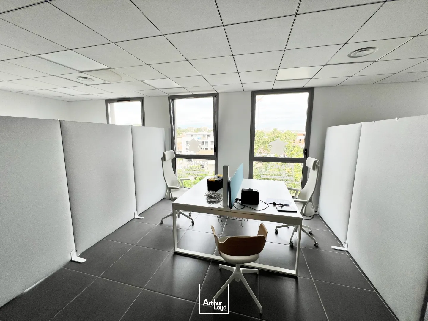 Bureaux - Location - NIMES - 30900 - 88-88 - 7738226
