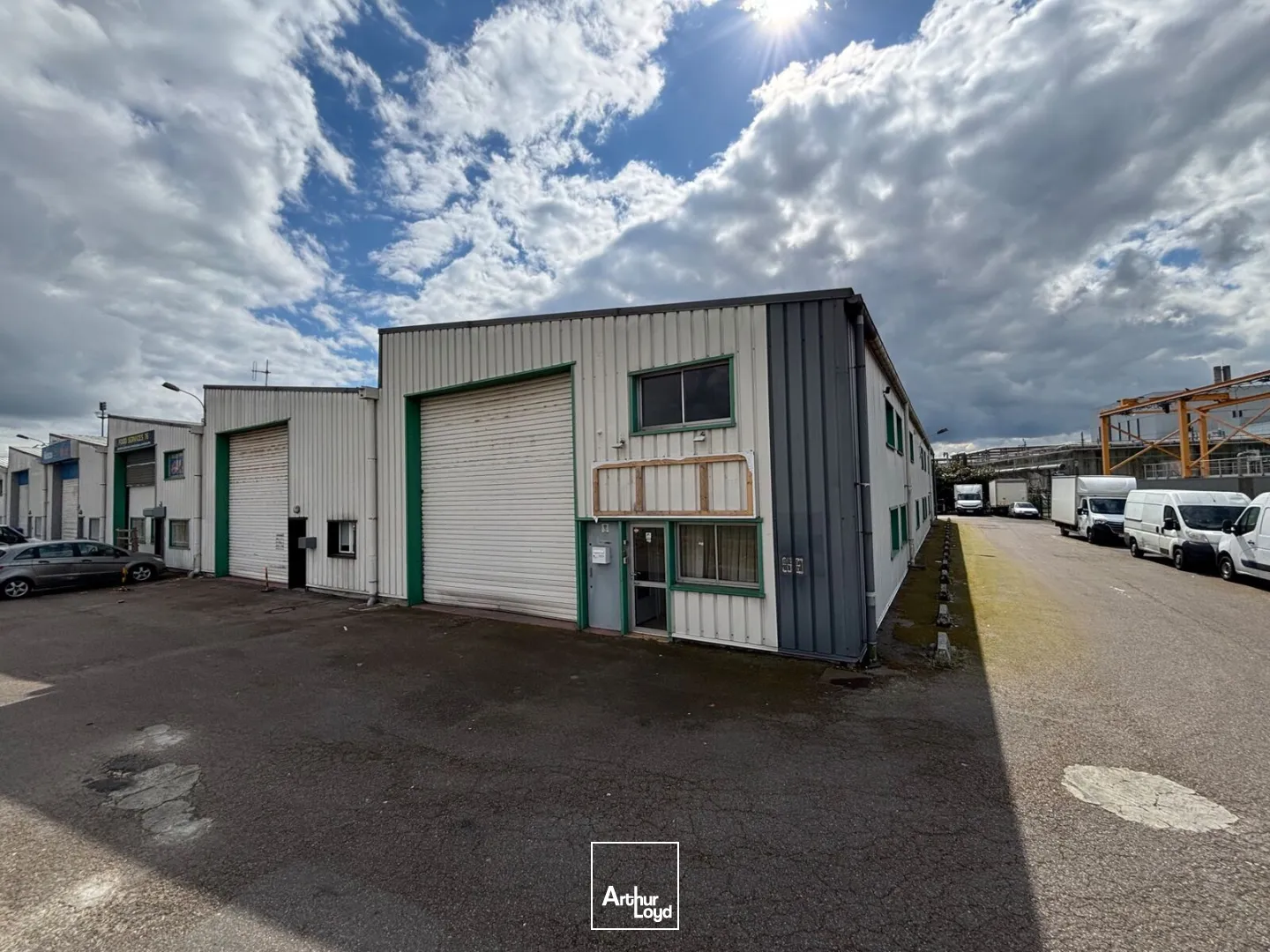 Locaux d'activité & Entrepôts - Location - LE PETIT QUEVILLY - 76140 - 560-560 - 7738312