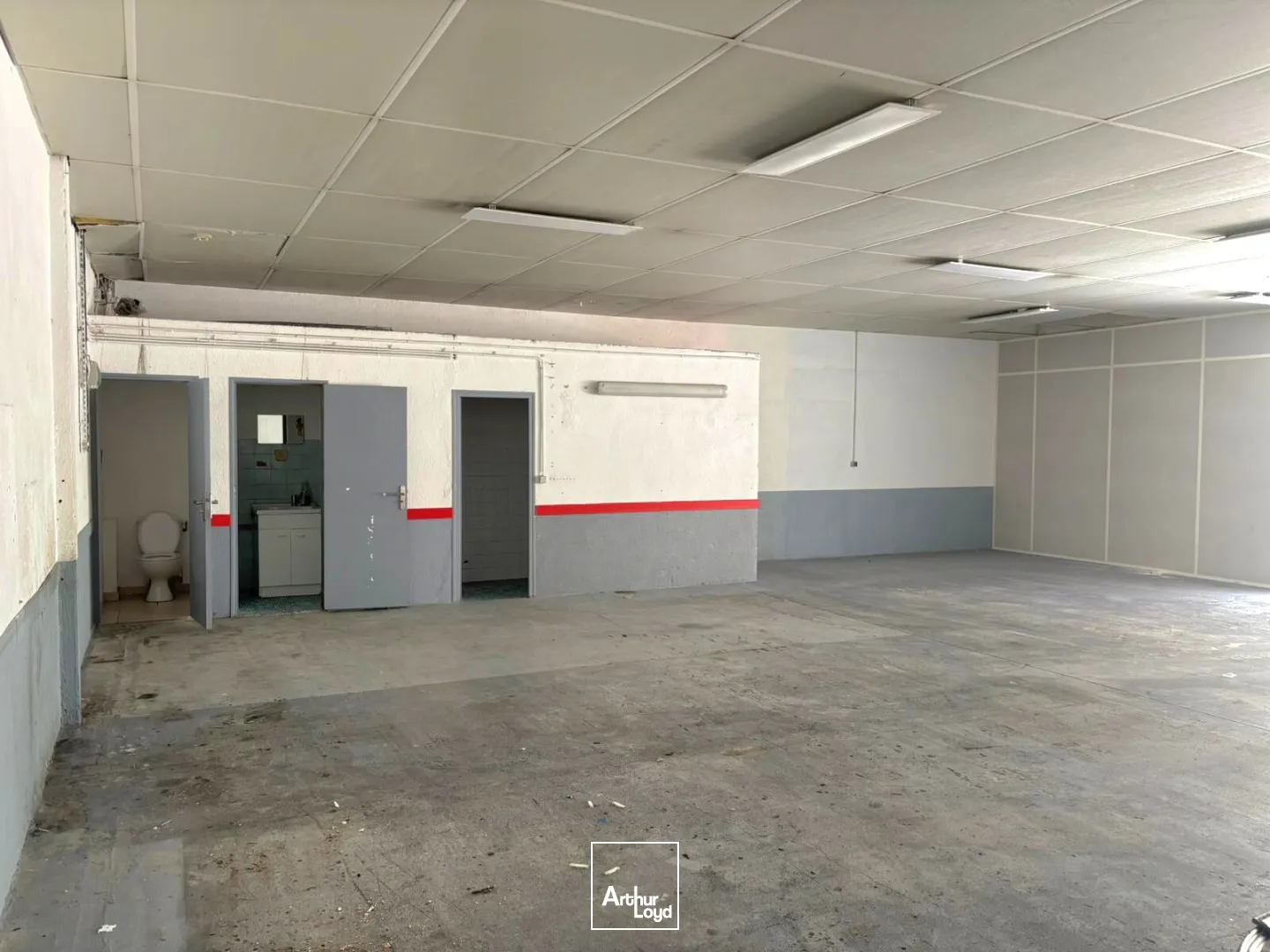 Locaux d'activité & Entrepôts - Location - GEMENOS - 13420 - 200-200 - 7738455