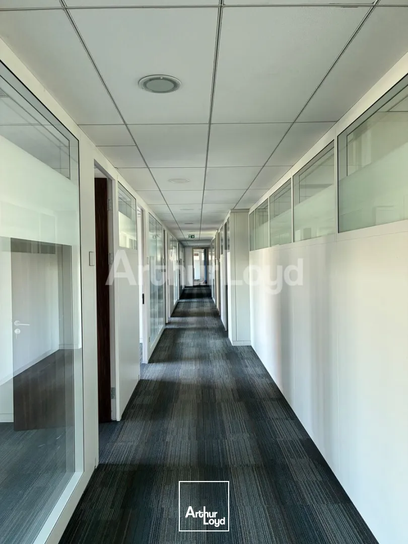 Bureaux - Location - LA MADELEINE - 59110 - 330.05-1242.05 - 7738529
