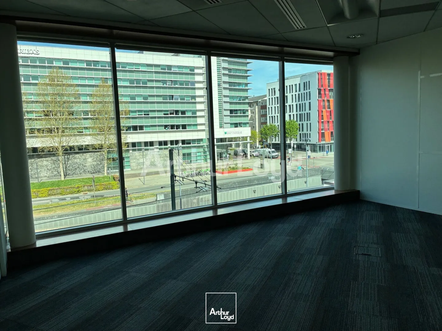 Bureaux - Location - LA MADELEINE - 59110 - 330.05-1242.05 - 7738530