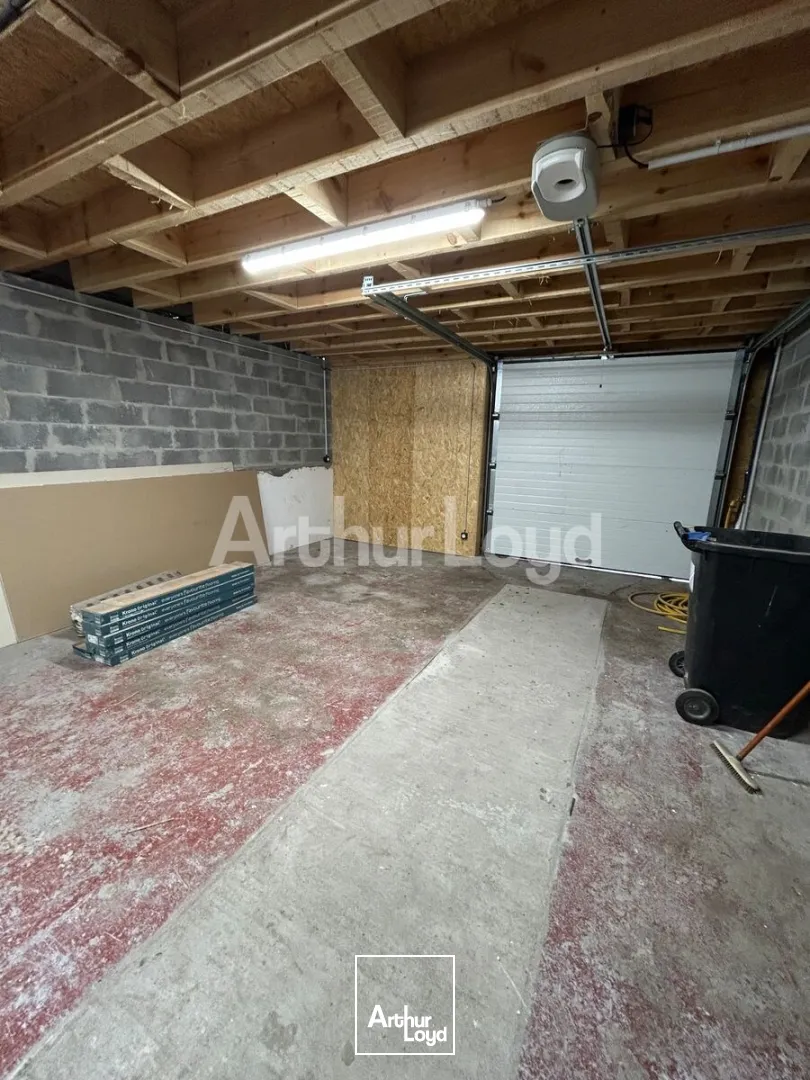 Locaux d'activité & Entrepôts - Location - RAISMES - 59590 - 300-300 - 7738591