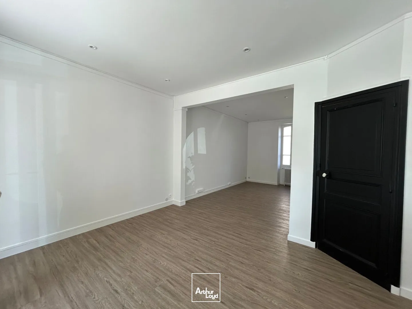 Locaux commerciaux - Location - LA BAULE ESCOUBLAC - 44500 - 41-41 - 7738632