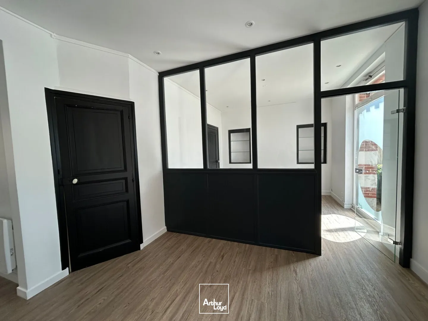 Locaux commerciaux - Location - LA BAULE ESCOUBLAC - 44500 - 41-41 - 7738636