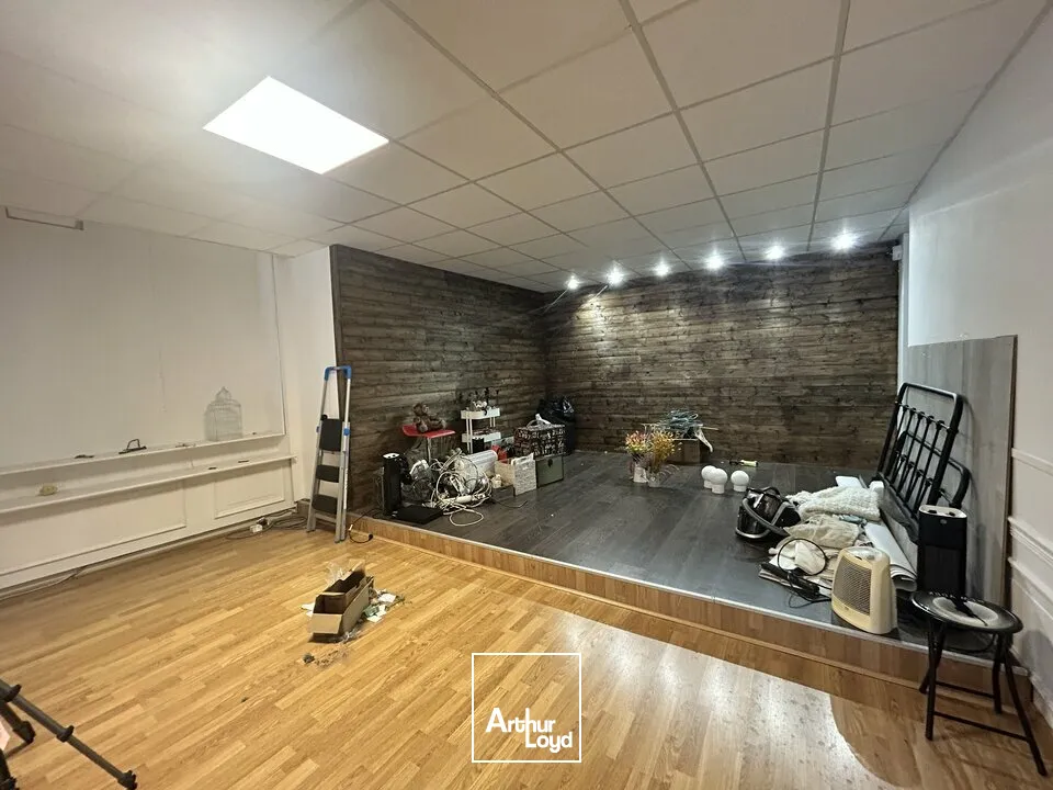 Locaux commerciaux - Vente - CHALON SUR SAONE - 71100 - 142-142 - 7738953