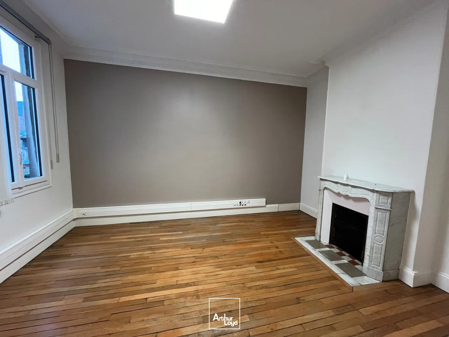 Bureaux - Vente - SAINT QUENTIN - 02100 - 115-115 - 7739059