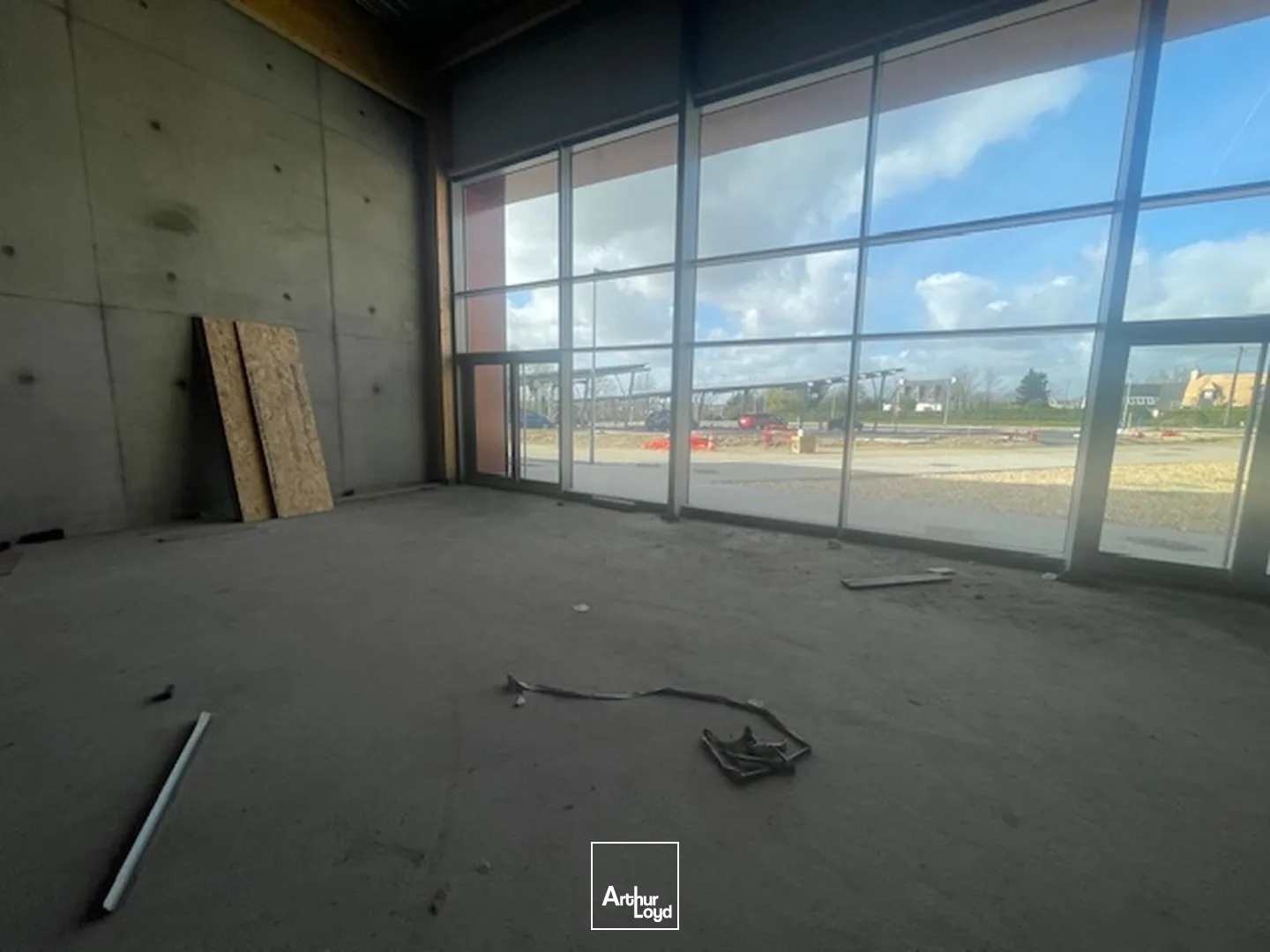 Locaux commerciaux - Location - PLOURIN LES MORLAIX - 29600 - 347-748 - 7739131