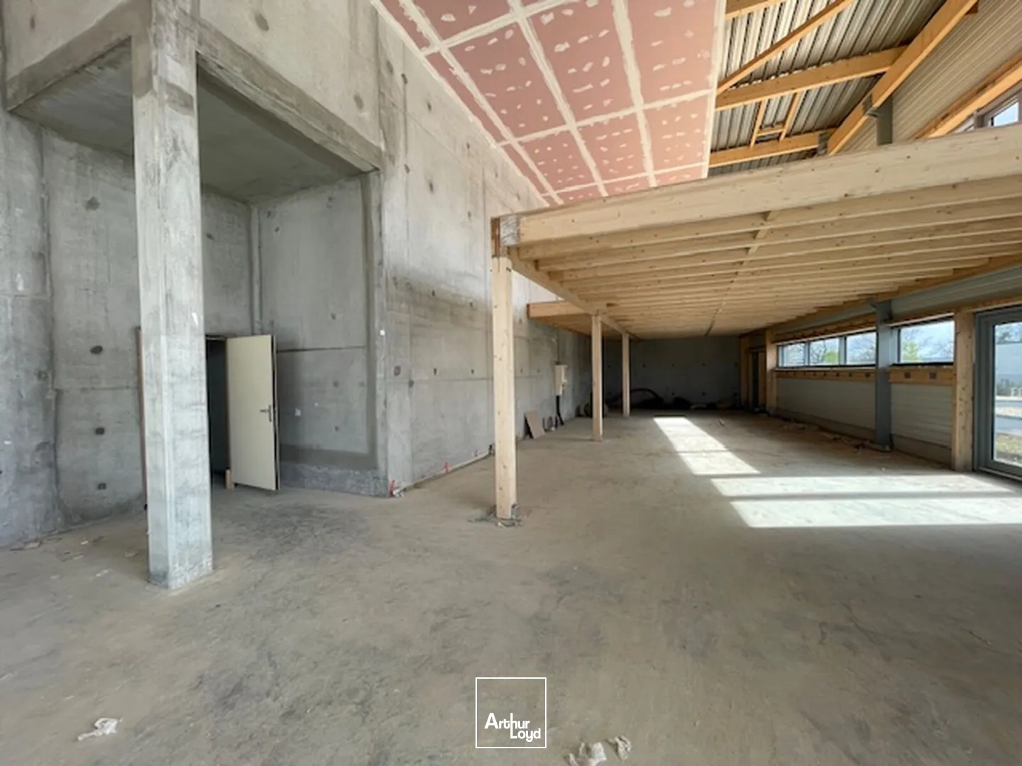 Locaux commerciaux - Location - PLOURIN LES MORLAIX - 29600 - 347-748 - 7739136