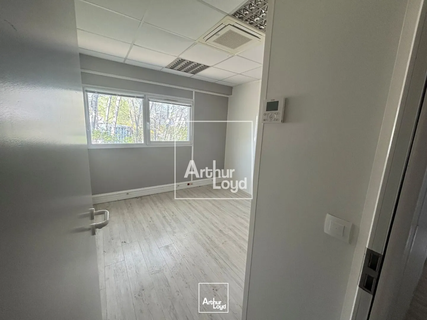 Bureaux - Location - MONTBONNOT SAINT MARTIN - 38330 - 70-279 - 7739177