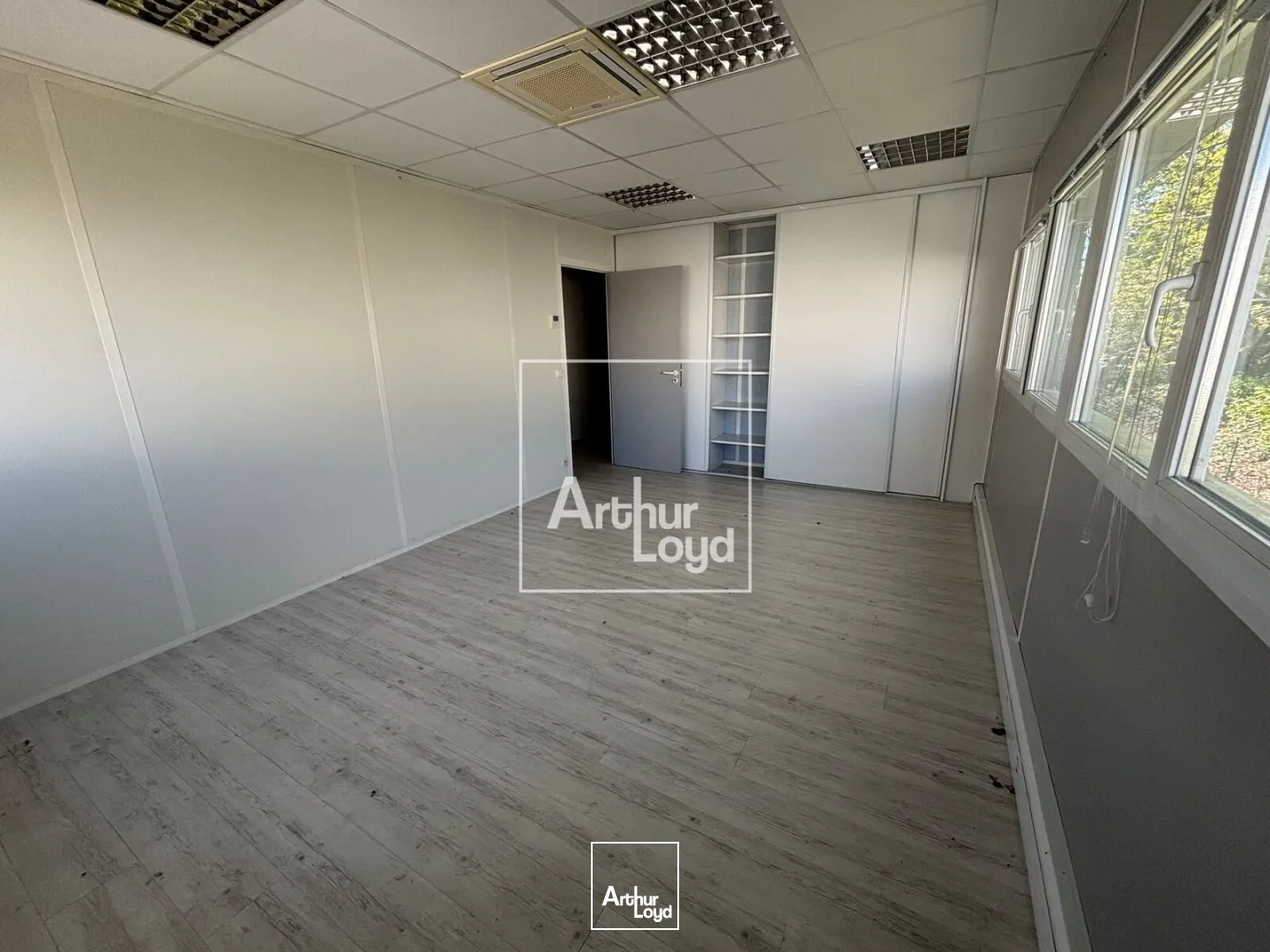 Bureaux - Location - MONTBONNOT SAINT MARTIN - 38330 - 70-279 - 7739174