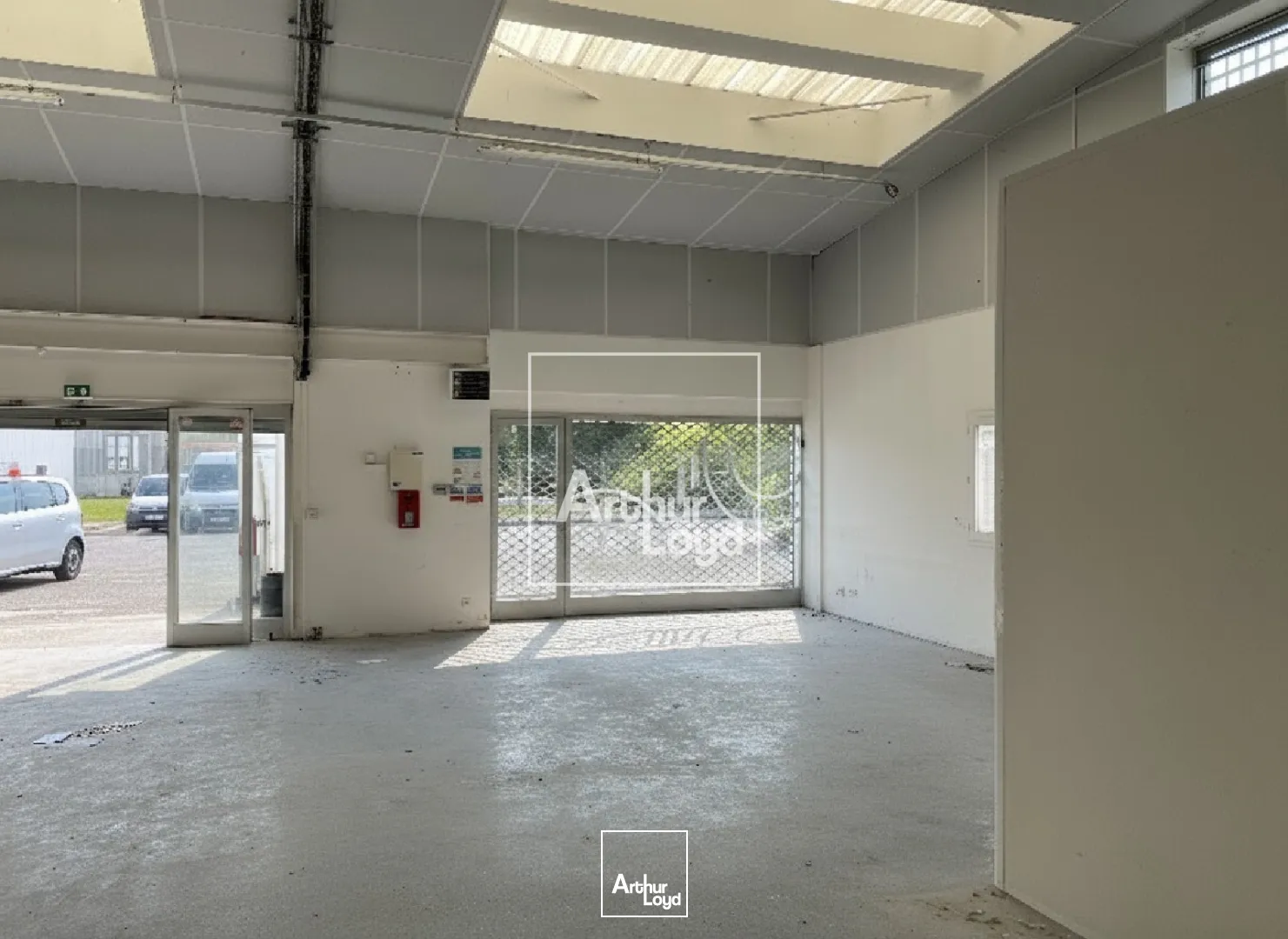 Locaux d'activité & Entrepôts - Location - VOIRON - 38500 - 414-414 - 7739194