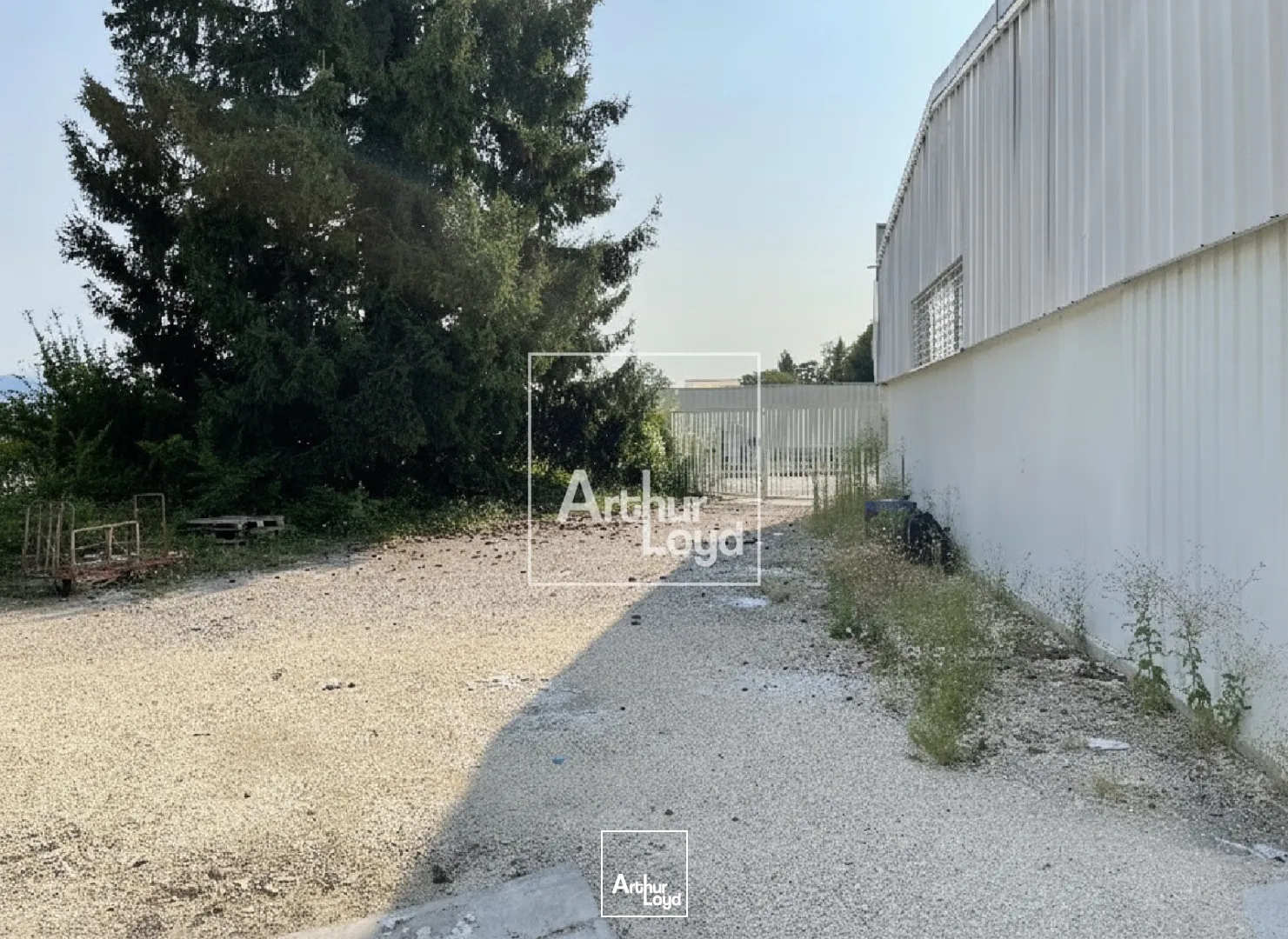 Locaux d'activité & Entrepôts - Location - VOIRON - 38500 - 414-414 - 7739195