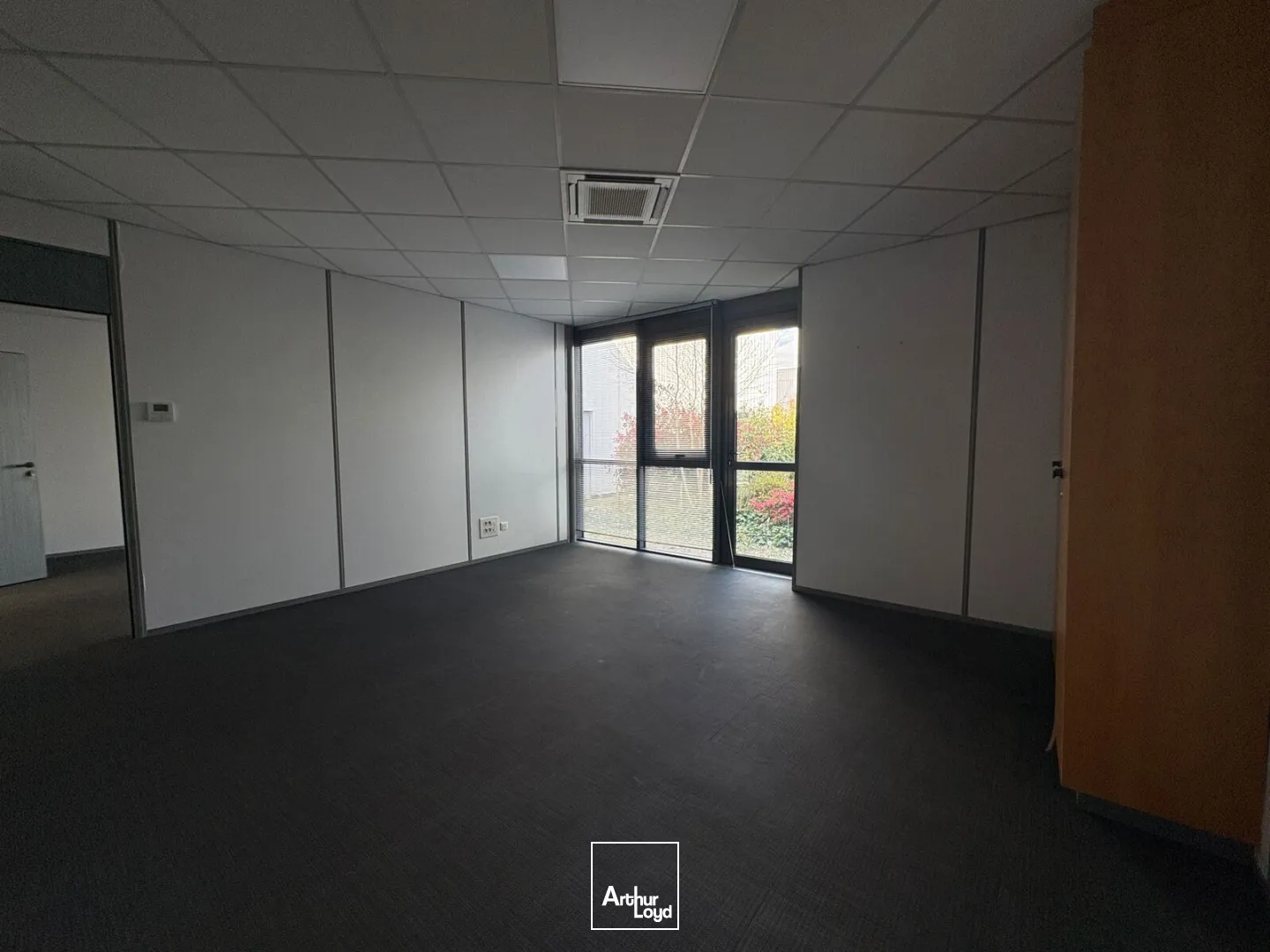 Locaux d'activité & Entrepôts - Location - SAINT CYR EN VAL - 45590 - 1592-1592 - 7739257
