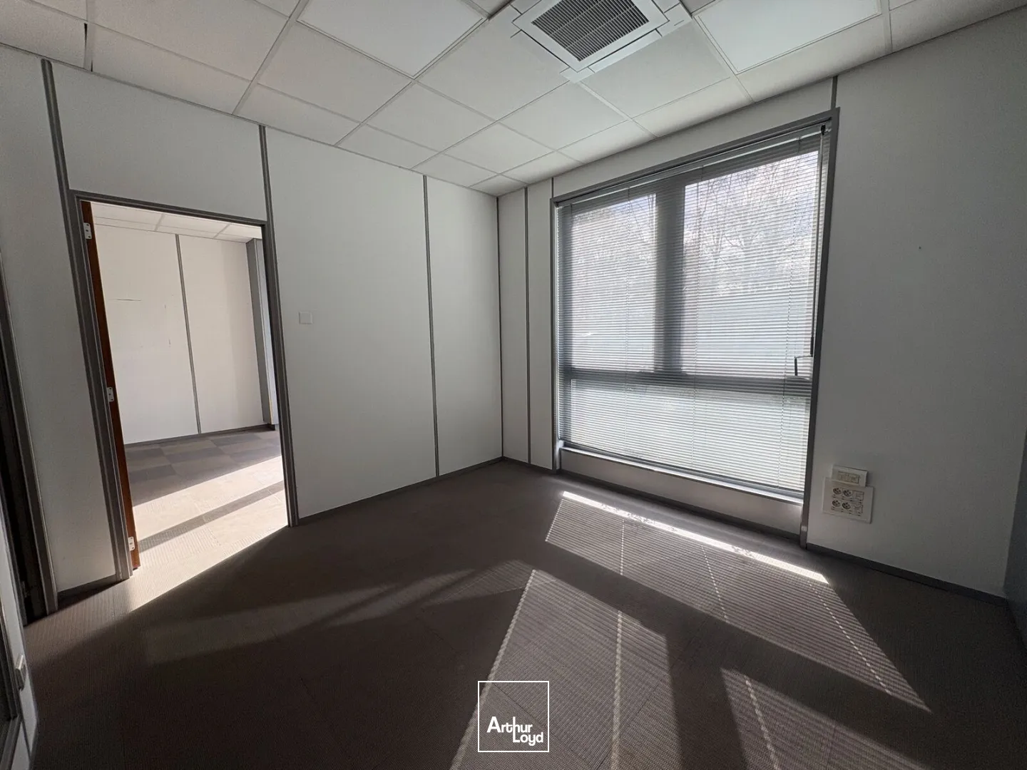 Locaux d'activité & Entrepôts - Location - SAINT CYR EN VAL - 45590 - 1592-1592 - 7739256