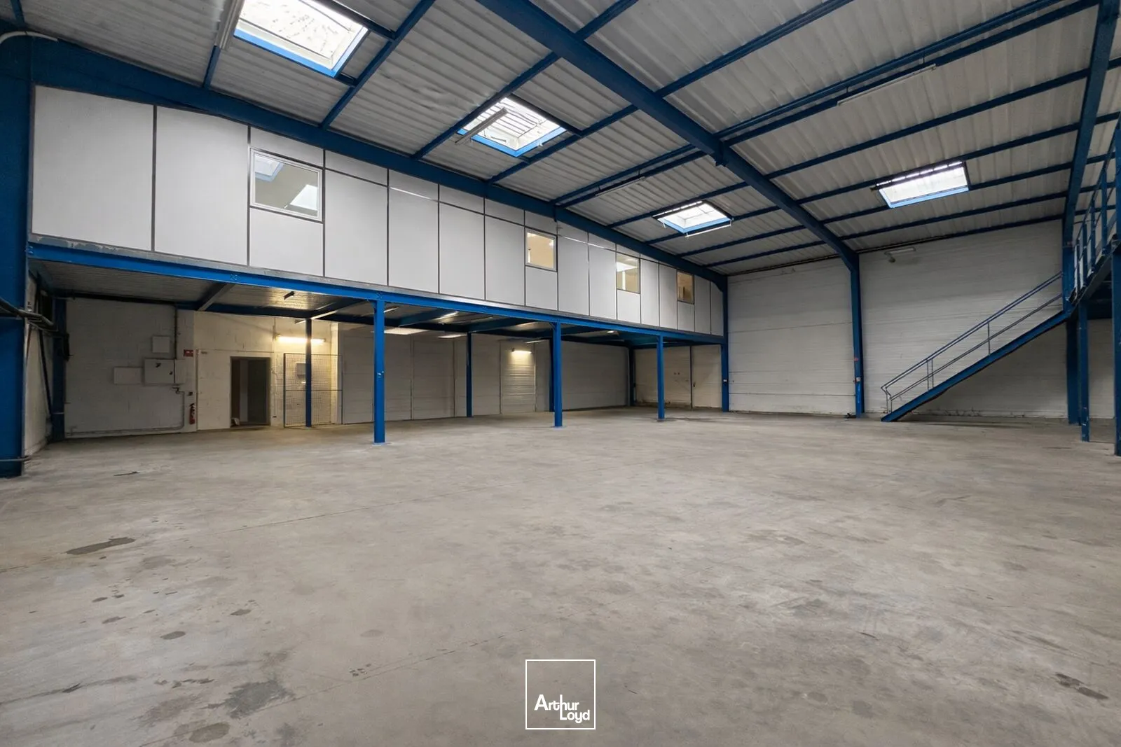 Locaux d'activité & Entrepôts - Location - SAINT CYR EN VAL - 45590 - 1592-1592 - 7739260