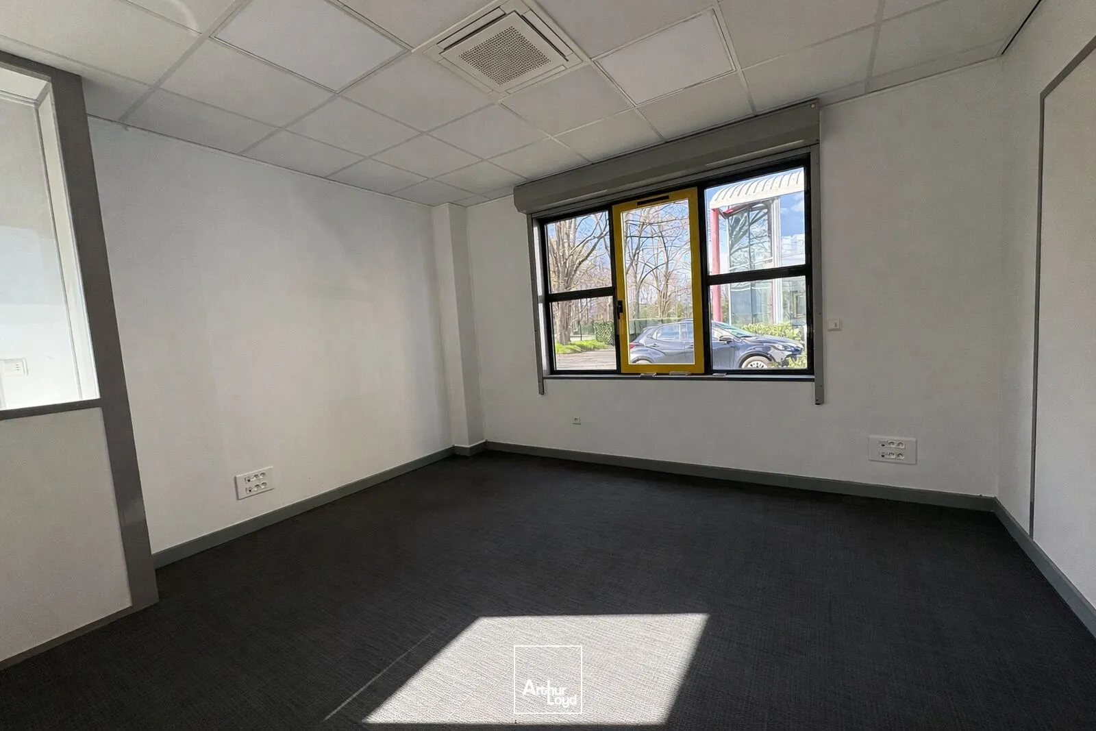 Locaux d'activité & Entrepôts - Location - SAINT CYR EN VAL - 45590 - 1592-1592 - 7739272